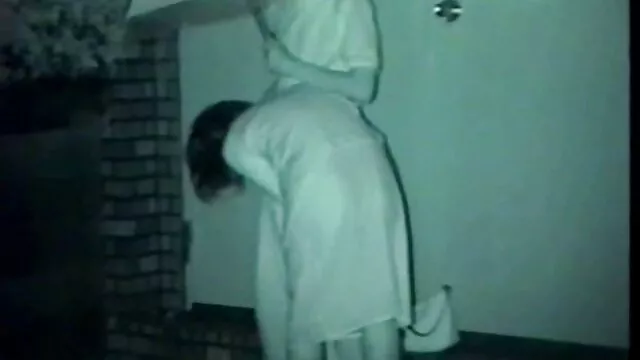 Russische teen chick reitet einen Schwanz mit Ihrem sexfilme von reifen frauen Arsch