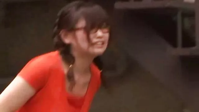 Intensive Doppel-Faust ficken sexvideos reife frauen Orgasmen