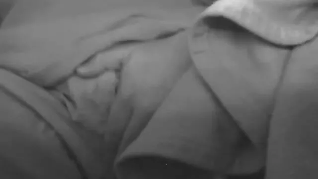 Caroline masturbiert 2 reife frauen sexfilme